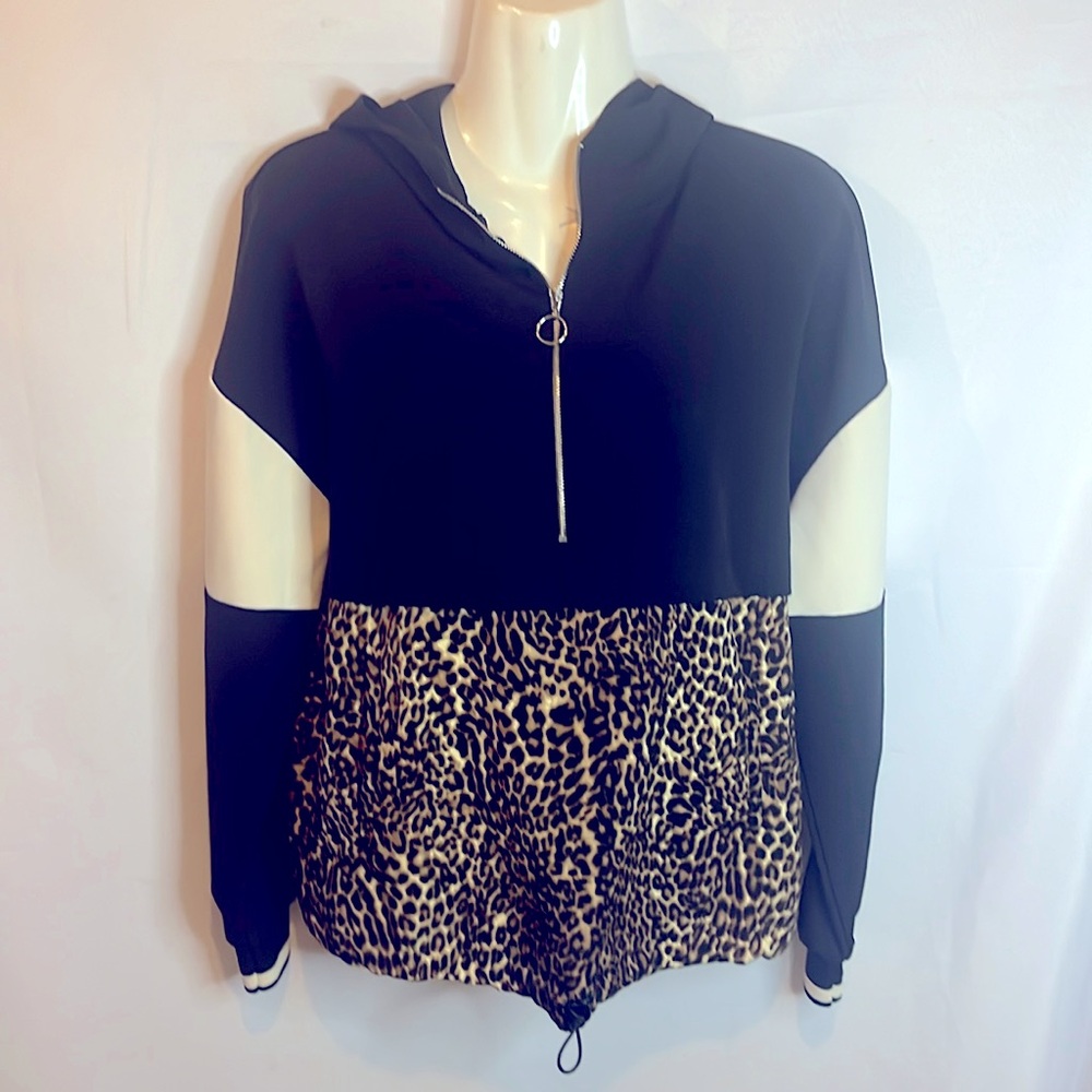 Zara pullover top